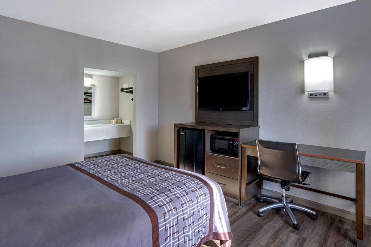Motel 6 Burlington Extérieur photo