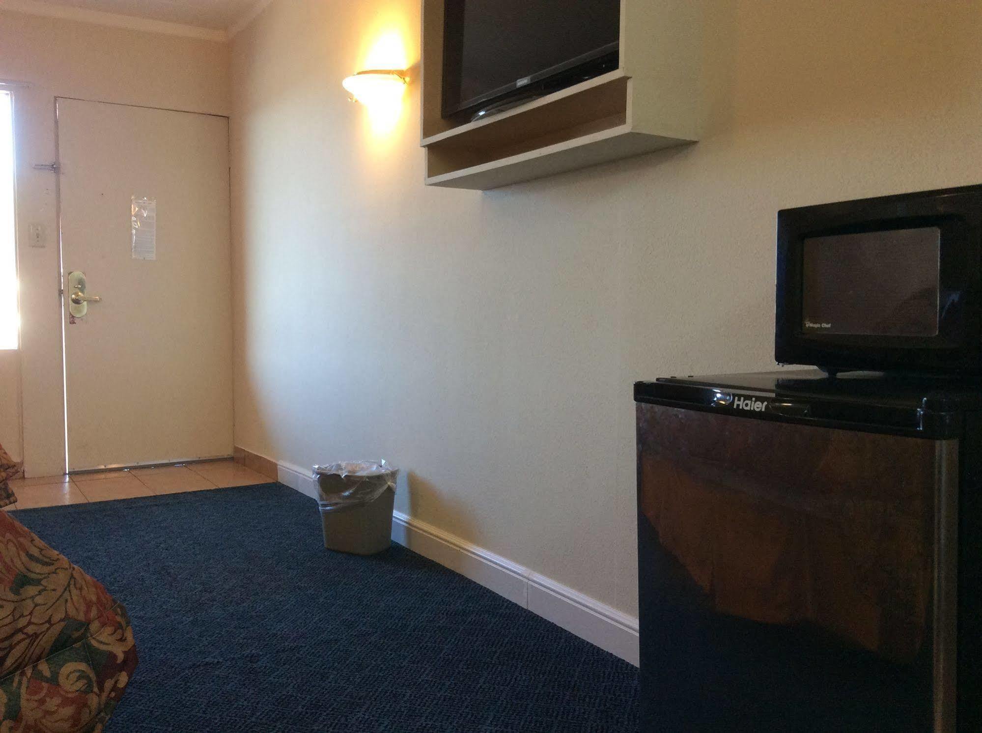 Motel 6 Burlington Extérieur photo