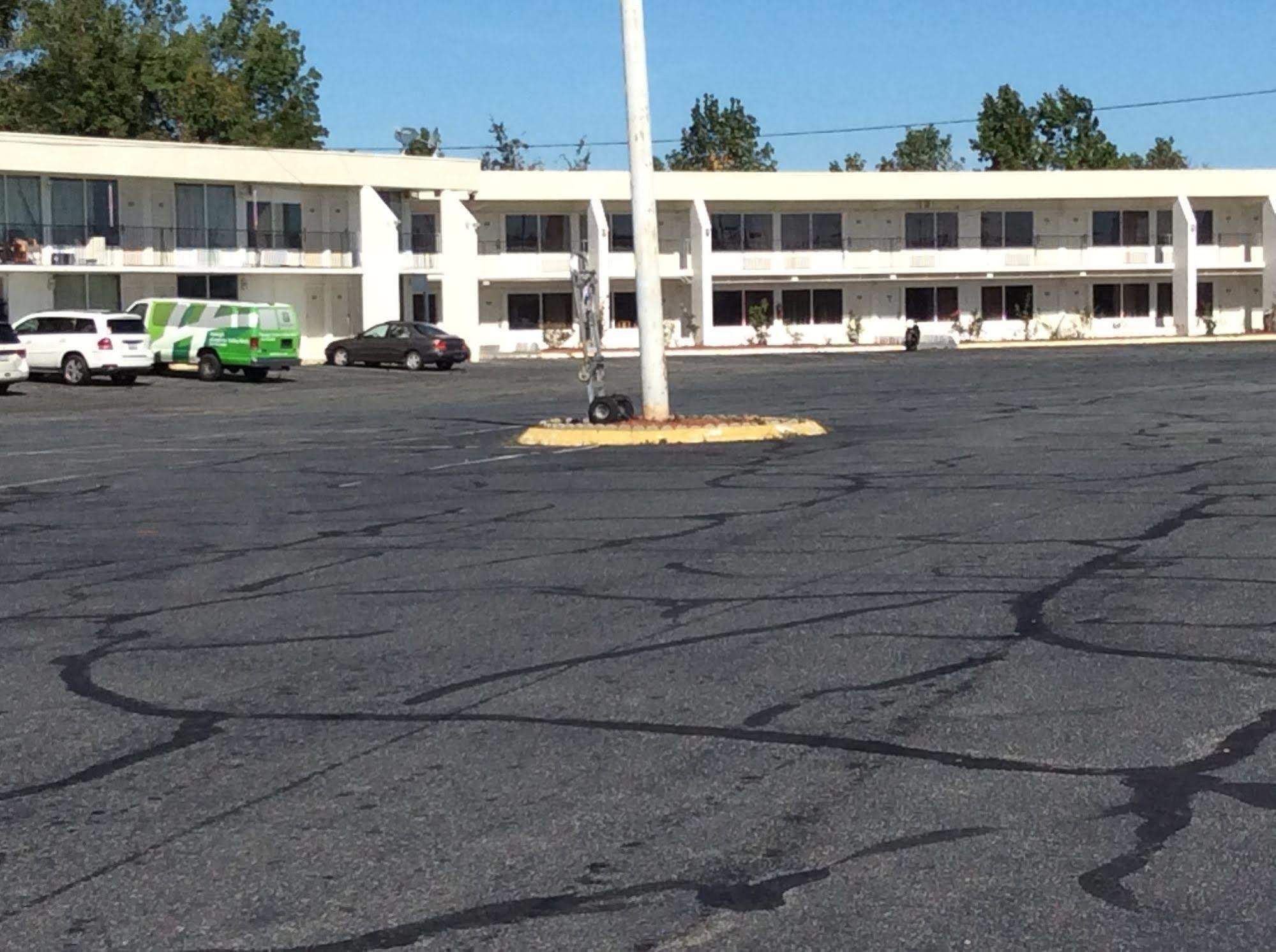Motel 6 Burlington Extérieur photo